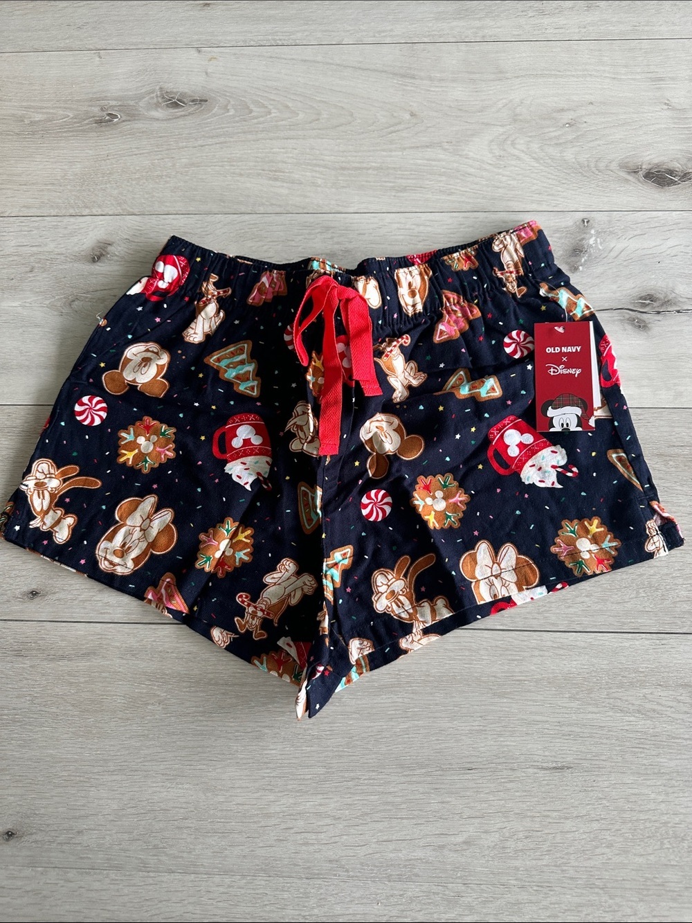 Old Navy Disney Flannel Sleep Shorts Black/Red Size Small NWT IN PKG